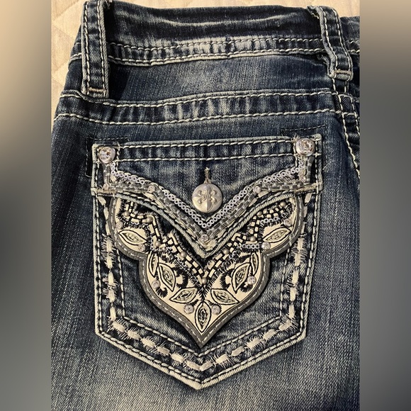 “Distressed Paisley” Miss Me Women’s Mid Rise Curvy Ankle Skinny Jeans (size 25) - Picture 9 of 11